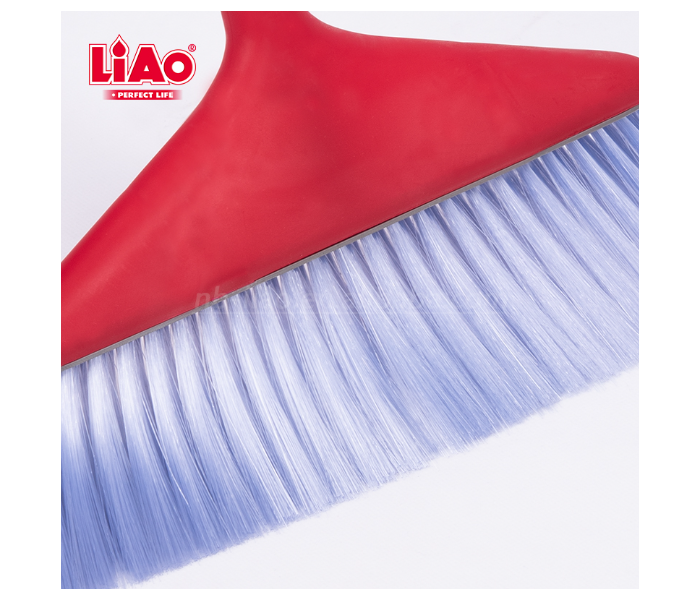 Liao 66726 Cleaning Dustpan and Broom Set C130002  - Red - Zoom Image 3