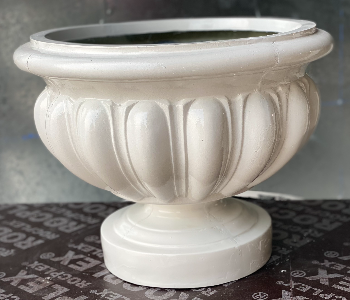 Grace GQ-511/B 460x370mm Exotic Royal Design Garden GRP Planters for Interior and Exterior - White - Zoom Image 2