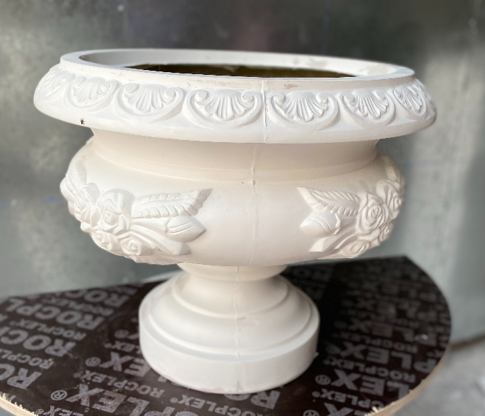 Grace GQ-506/C 480x460mm Exotic Royal Design Garden GRP Planters for Interior and Exterior - White - Zoom Image 5