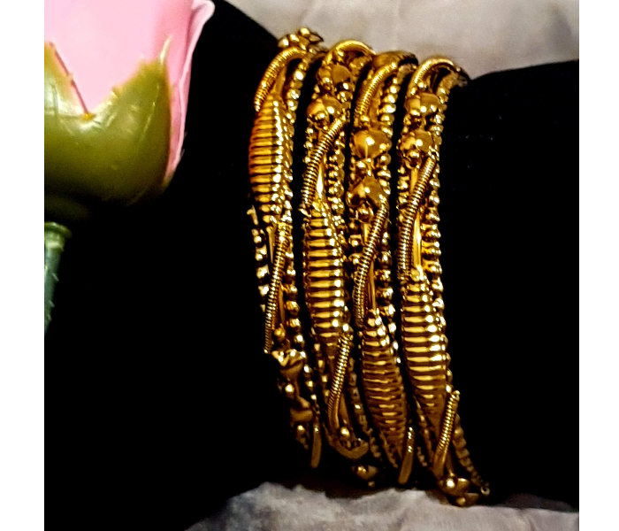 Strabella BB1-03b 2.6 Antique Bangle Sets for Women - Golden - Zoom Image