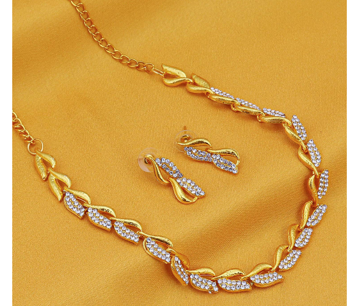 Sukkhi 2724NGLDPF1000 Graceful Gold Plated Austrian Diamond Necklace Set for Women - Gold - Zoom Image 3