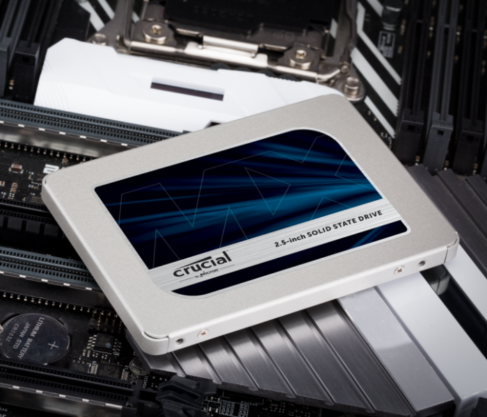 Crucial CT250MX500SSD1 MX500 250GB 3D NAND SATA 2.5 inch 7mm Internal SSD with 9.5mm Adapter - Zoom Image 2