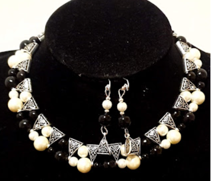 Strabella NC5005b Beautiful Oxidised Necklace and Earring With Beads for Women - Silver and Black - Zoom Image