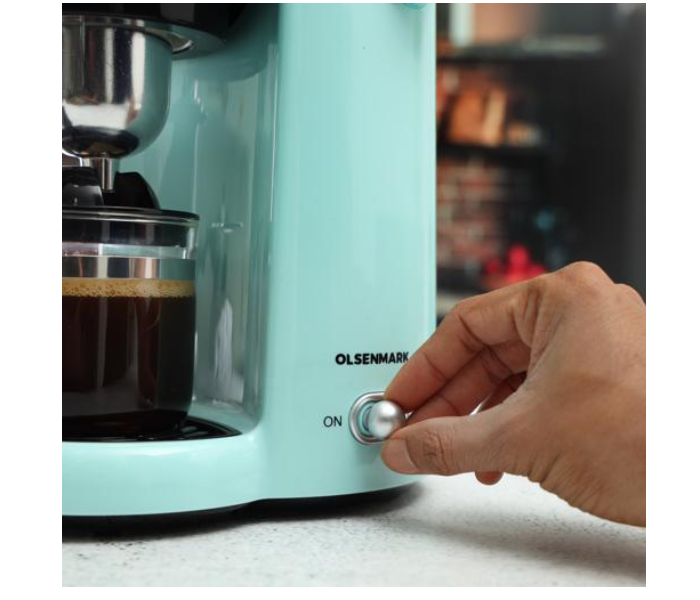 Olsenmark OMCM2444 Cappuccino Maker with Removable Drip Tray - Black and Blue - Zoom Image 4