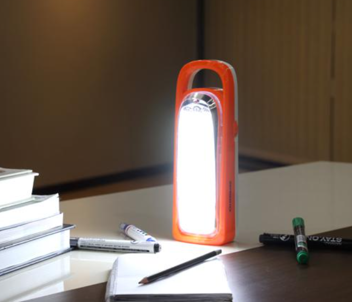 Olsenmark OME2781 42 Pieces Led 4V 1200mAh Rechargeable Led Emergency Light - White and Orange - Zoom Image 3