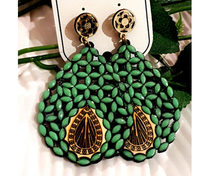 Strabella ER3-03a Beautiful Weightless Big Earrings for Women - Green and Golden - Zoom Image