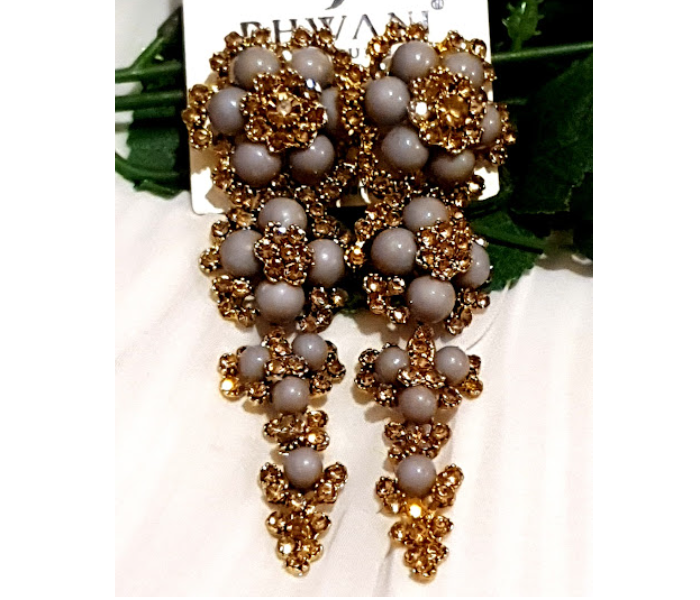 Strabella B8-01d Beautiful Big Size Earings With Stones And Beads for Women - Grey and Golden - Zoom Image