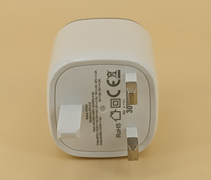 Poac PC-215 30 Watts QC and PD Adaptor - White - Zoom Image 7