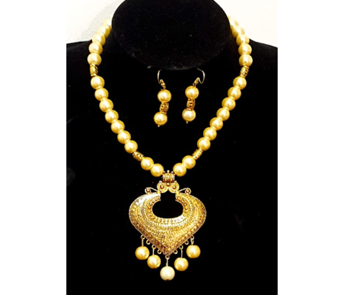 Strabella NC5004d Beautiful Beaded Necklace With Antique Pendant and Earring for Women - Golden - Zoom Image