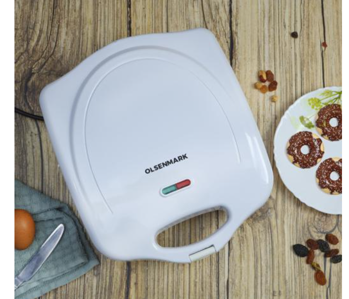 Olsenmark OMDM2489 1400Watts Non-Stick Coating Plate Donut Maker - White - Zoom Image 4