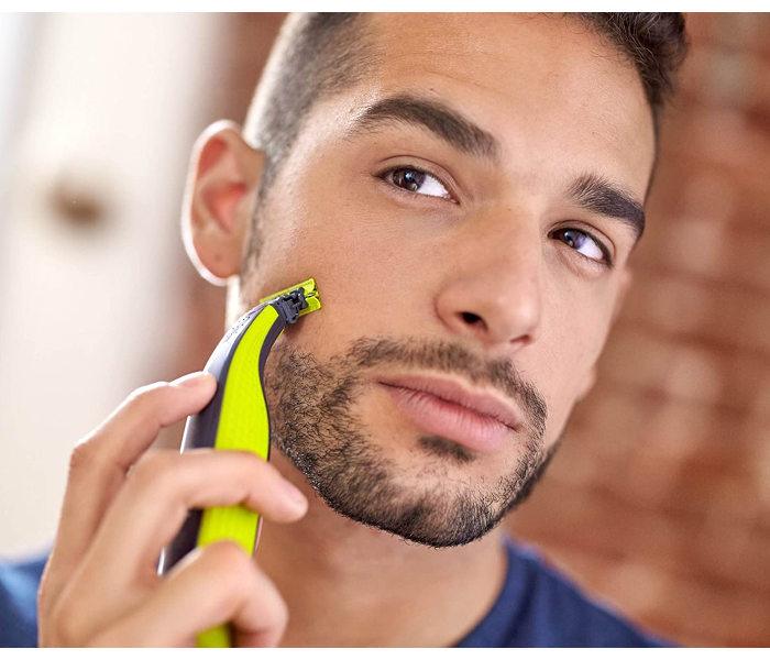 Philips QP210/50 Body Grooming Replaceable Blade for Men - Green and Silver - Zoom Image 6