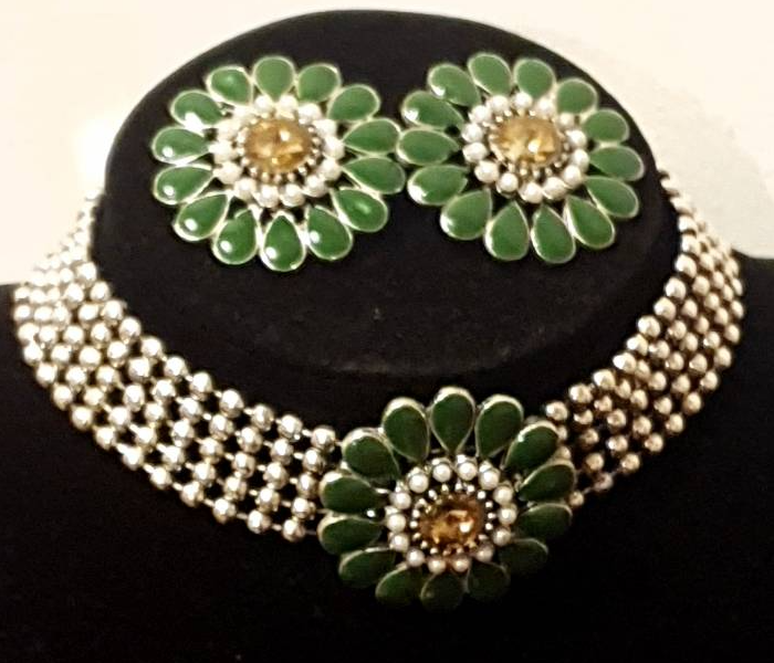 Strabella NC3005 Beautiful Oxidised Choker With Earrings for Women - Green and Silver - Zoom Image