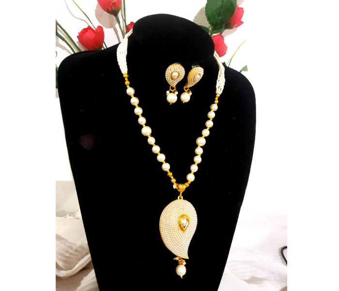 Strabella NC4006d Beautiful Beaded Chain with Pendant and Earring for Women - Gold - Zoom Image