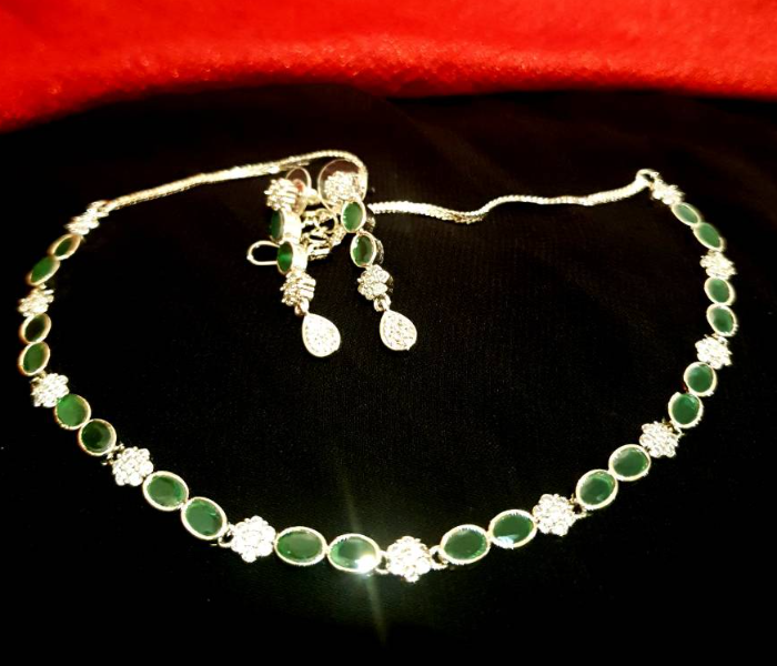 Strabella NC2005a Stunning Necklace With Earrings for Women - Green and Silver - Zoom Image