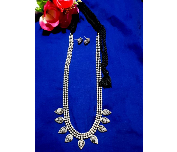 Strabella NC6008 Beautiful Oxidised Necklace With Earrings for Women - Silver - Zoom Image