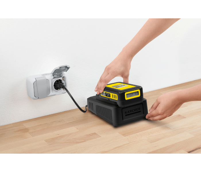 Karcher 24450340 18/25 Battery Power - Yellow and Black - Zoom Image 2