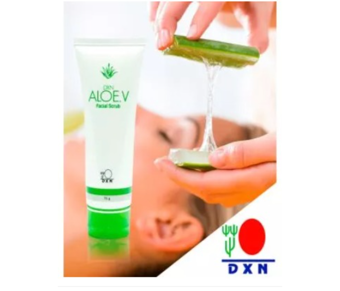 DXN 30ml Aloe V Nutricare Cream For Women  - Zoom Image 2