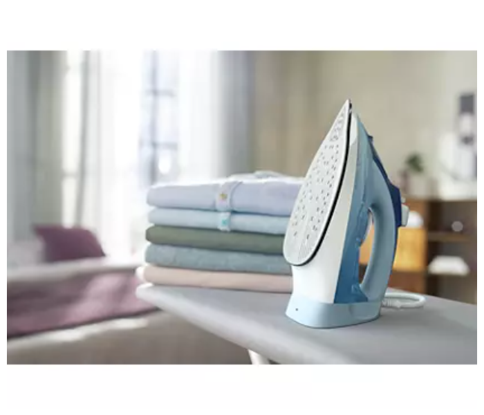 Philips DST5020/26 2400 Watts 5000 Series Steam Iron - Blue and White - Zoom Image 2