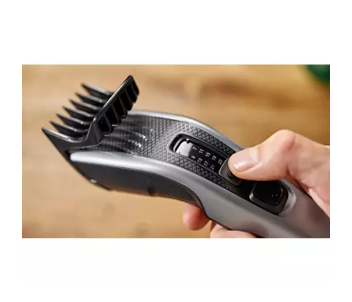 Philips HC3520/13 3000 Series Hair Clipper - Black - Zoom Image 4