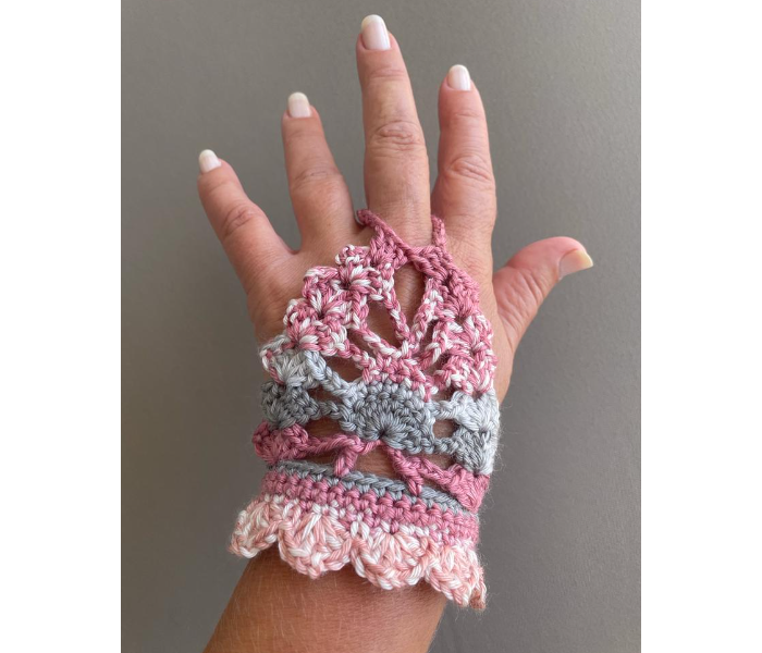 Crochet Handmade Set of 2 Piece Fingerless Gloves - Pink And Grey - Zoom Image 5