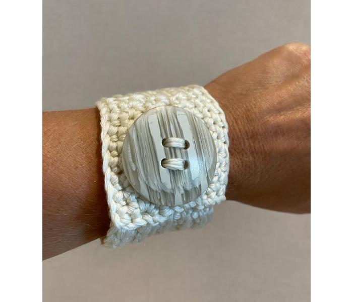 Crochet Handmade Chunky Stringy Bracelet - Cream - Zoom Image 7