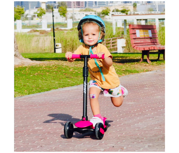 Spartan Ziggy 3-Wheel Tilt Scooter with LED Light For Kids - Purple - Zoom Image 6