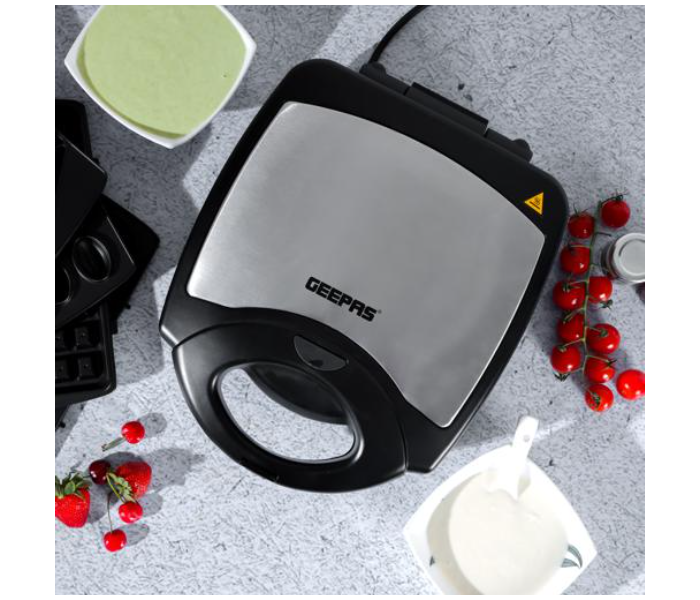 Geepas GSM36528 1400Watts 4 Slice Sandwich Maker With 6 Plates - Black and Silver - Zoom Image 3