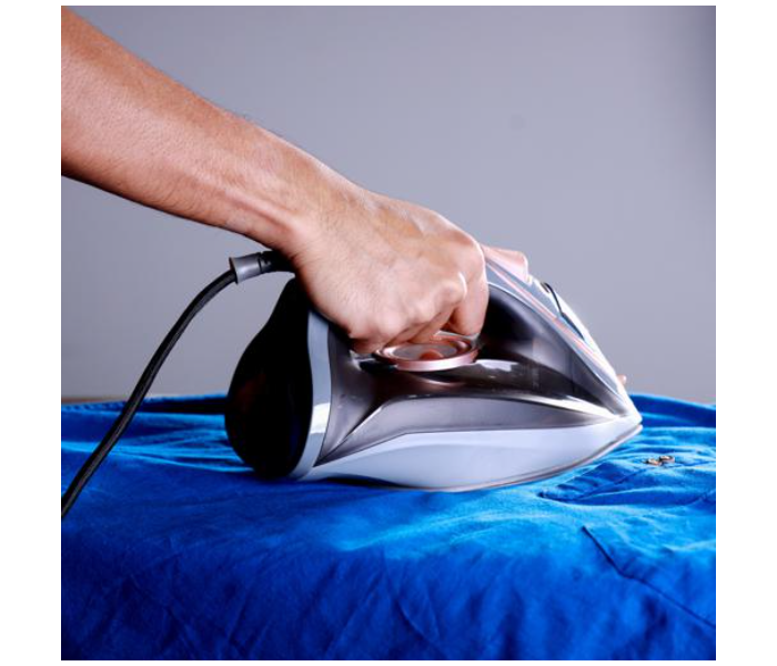 Krypton KNSI6237 2400Watts Ceramic 220ml Water Tank Steam Iron - Black and Grey - Zoom Image 3