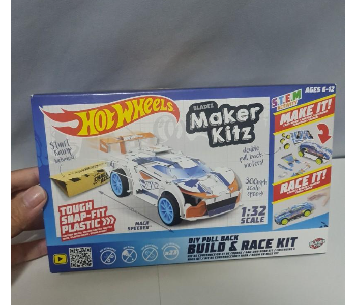 Mattel Bladez Maker Kitz- Street Race Activity Toy for Kids - Zoom Image