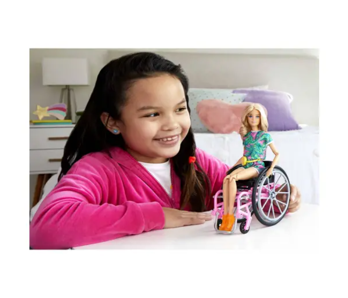 Mattel Barbie Fashionistas Doll with Wheel Chair Activity Toy for Kids - Zoom Image 4