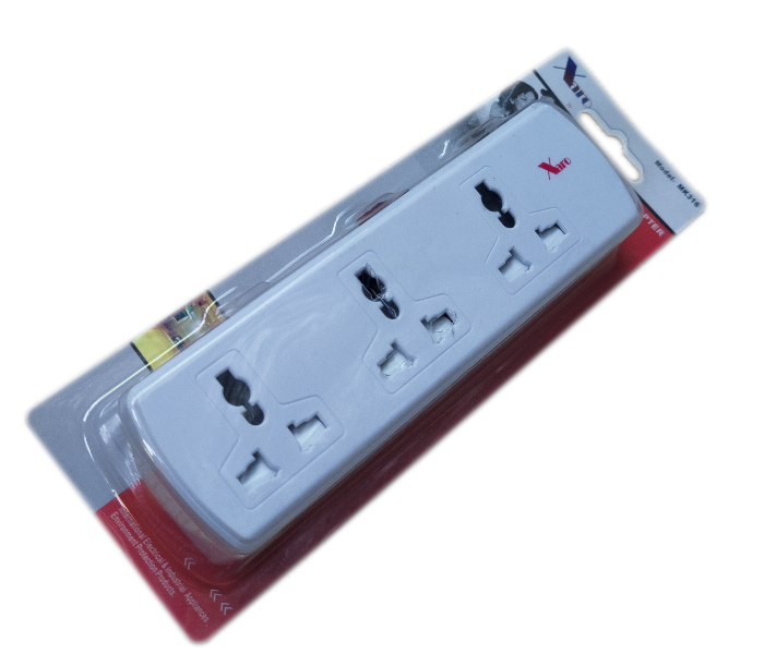 Xaro MK316 Direct Plug 3 Way Extension Socket - White - Zoom Image 1