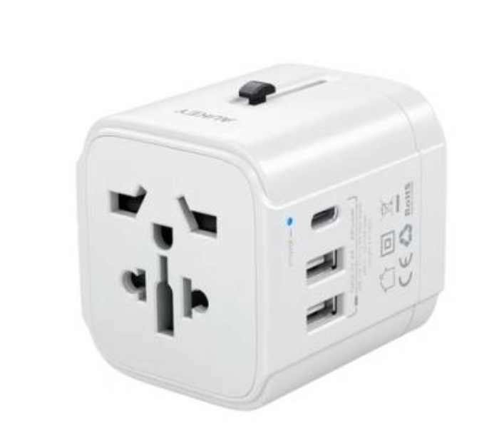 AUKEY PA-TA01 WH Adapter Universal With 3 Usb Ports - White - Zoom Image 1