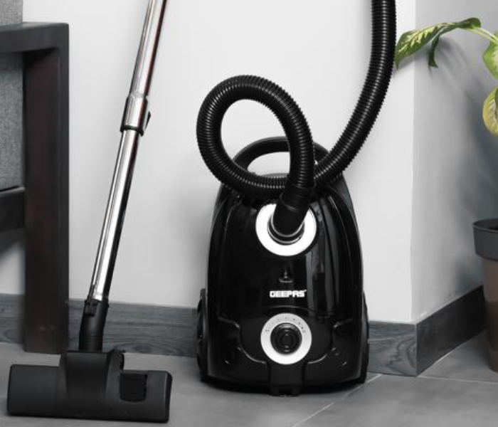 Geepas GVC19033 Wet and Dry Stainless Steel Vaccum Cleaner - Zoom Image 2