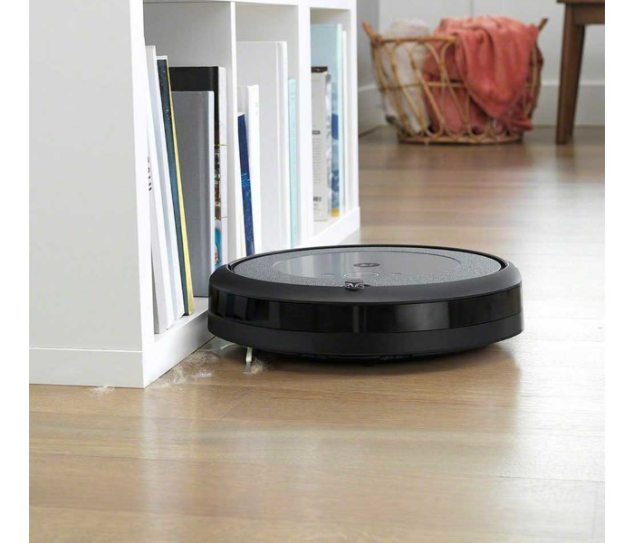 iRobot Roomba i3+ Robot vacuum with Automatic Dirt Disposal and Wi-Fi - Zoom Image 4