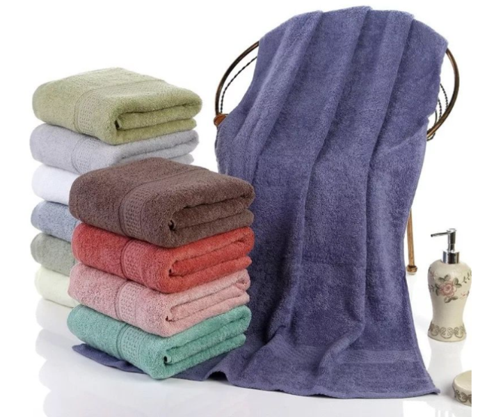 Classic Large Bath Towel - Zoom Image 1