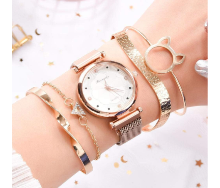 Luxury Magnet Buckle Flower Rhinestone Ladies Quartz Wrist Watch with 4 Pcs Bracelet Set - Gold - Zoom Image 2