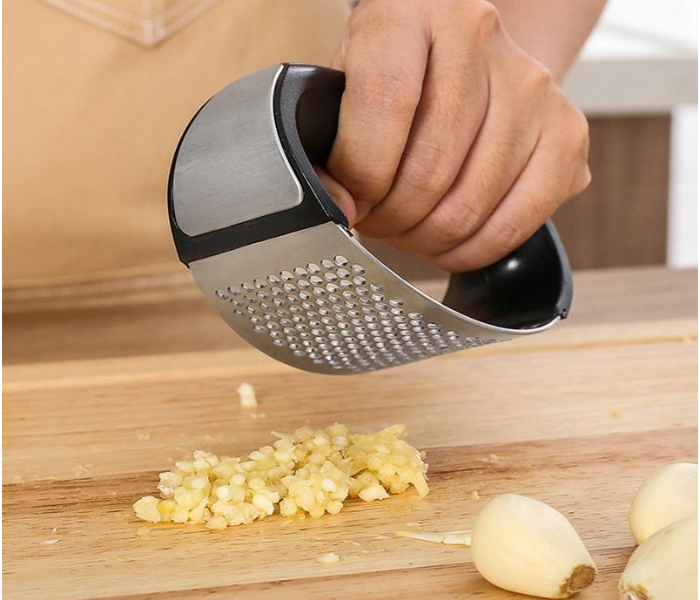 Master of garlic, Garlic master crusher Kitchen Oman