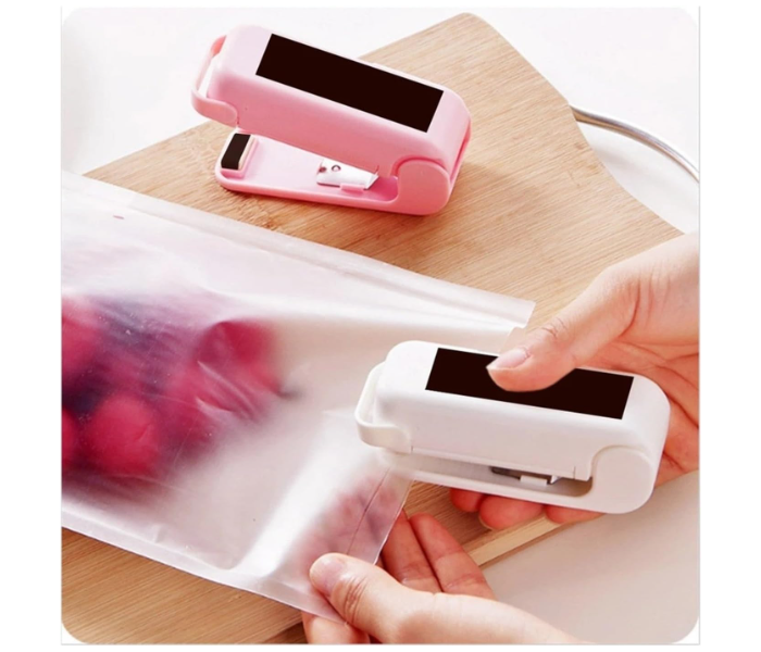 Portable Bag Heat Sealer Plastic Package Storage Bag Clip Mini Sealing Machine Seal for Food Snack Kitchen Gadgets - Zoom Image 3