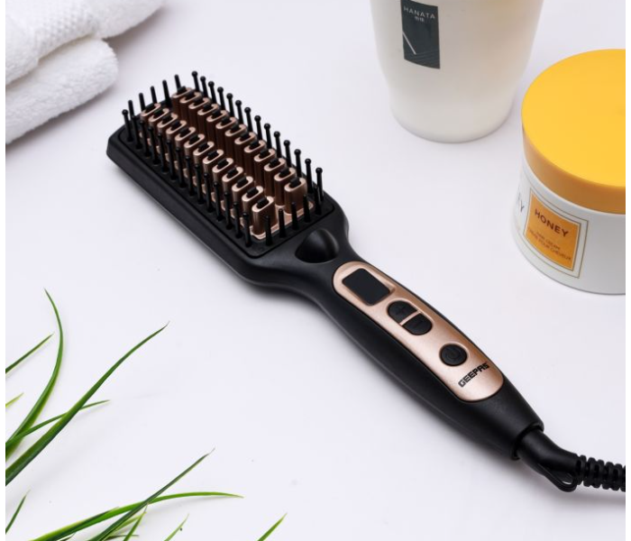 Geepas GHBS86037 Ceramic Hair Brush - Black - Zoom Image 4