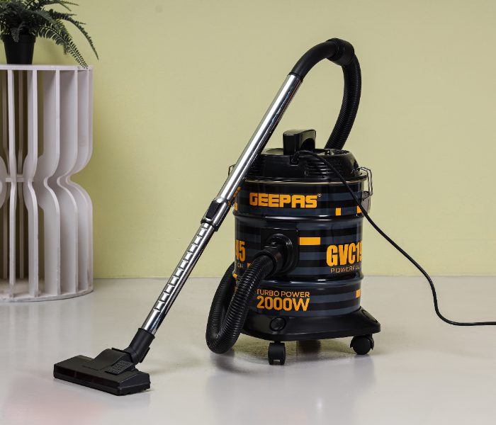 Geepas GVC19045 18Liter Drum Vacuum Cleaner - Black - Zoom Image 2