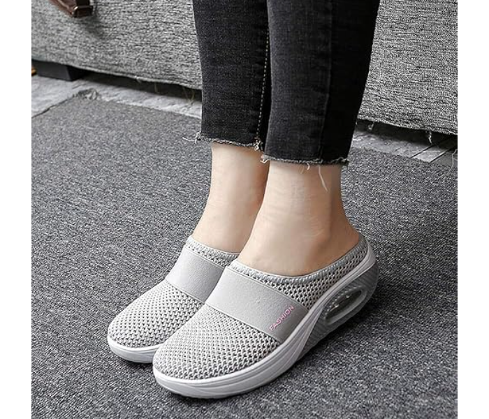 Fashion Breathable Mesh Slip-On Shoes Good-Looking Travel Essentials For Women EU 40 - Grey - Zoom Image 2