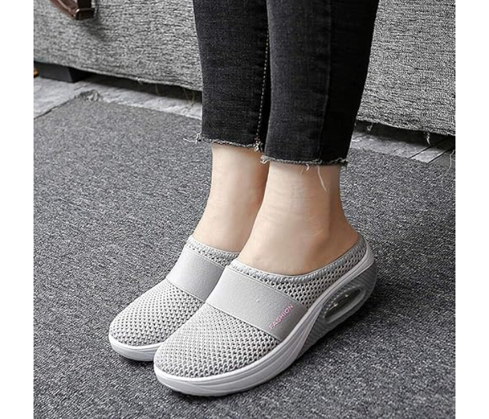 Fashion Breathable Mesh Slip-On Shoes Good-Looking Travel Essentials For Women EU 38 - Grey - Zoom Image 2