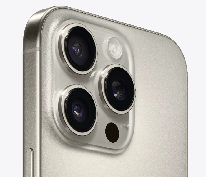 Apple iPhone 16 Pro 256GB - Natural Titanium in UAE