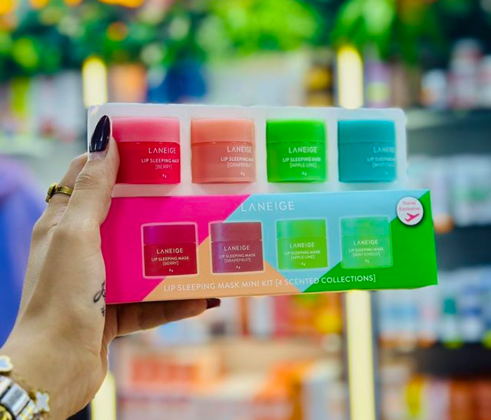 Laneige Lip Sleeping Mask 4 PCS KIT- (BERRRY,Apple Lime,Mint Choco, Grapefruit in KSA