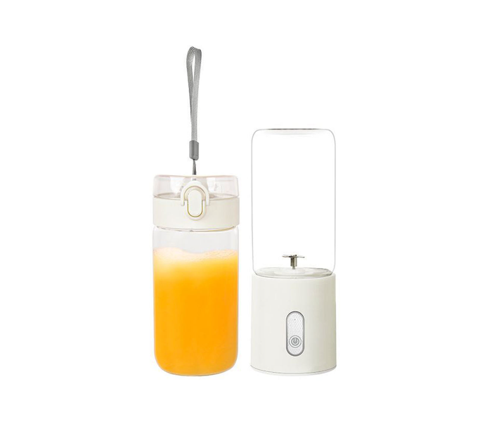  Portable Juicer Cup USB Rechargeable Blender 300ml For Smoothies And Shakes White in UAE