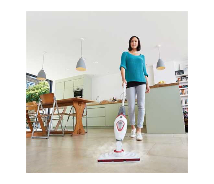 Black and Decker FSM1605R-B5 1300W Steam Mop - Zoom Image 3