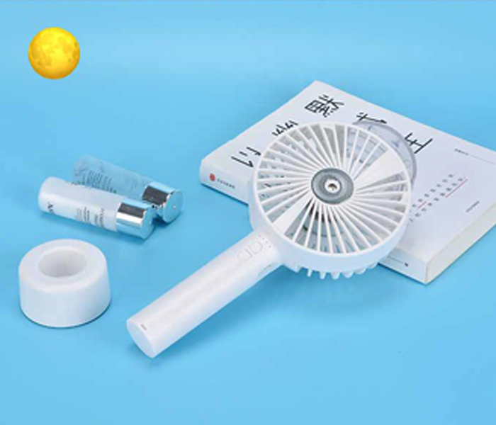 Portable Mini Air Conditioner Rechargeable USB Fan Water Spray - White - Zoom Image 2