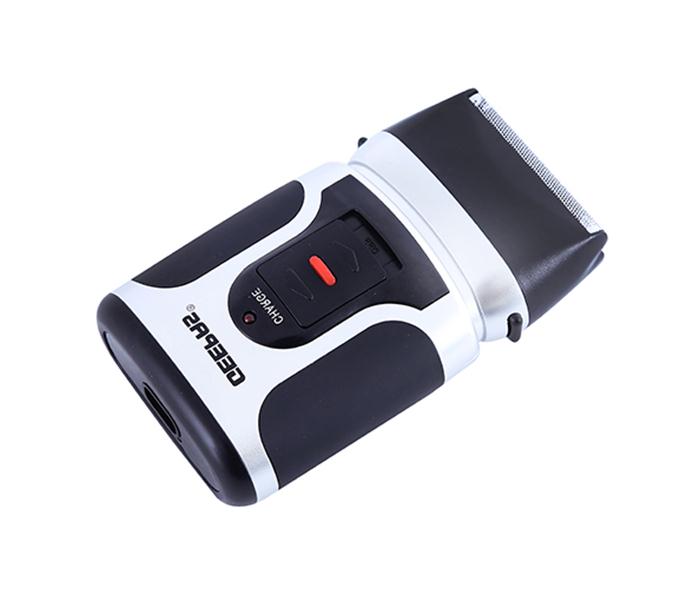 Geepas GSR21N 3 watt Rechargeable Shaver for Men with 2 Rapid Reciprocating Blades - Zoom Image 3