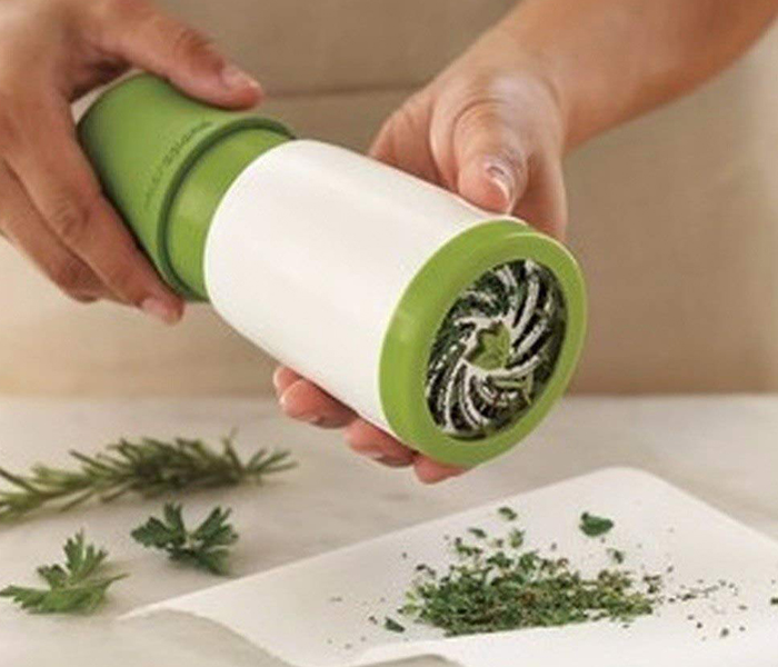 Vegetable Cutter Kitchen Manual Multifunction Herb Grinder - Green - Zoom Image 2