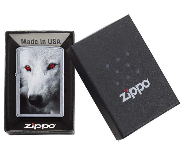 Zippo 28877 Wolf With Red Eyes Lighter Silver - Zoom Image 3